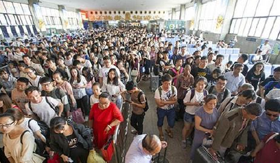 端午假期铁路客流高位运行 今日预计发送旅客1000万人次 