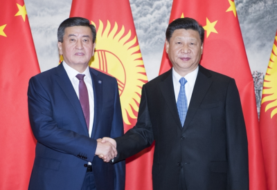 习近平同吉尔吉斯斯坦总统热恩别科夫举行会谈