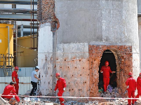 长江护绿“第一爆” 沿江热电厂被拆除