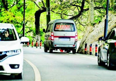 面包车沾个网字就能运货？武汉市交委：将出台地方法规约束