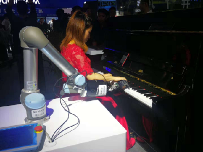 连接5G新时代，湖北推动生态联合创新应用抢跑5G试商用