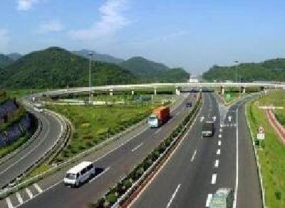 除夕至初六，高速公路免费7天 湖北这些路段最易堵车