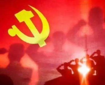 人民日报评论员：年轻干部要加强理论修养 不断修炼自我