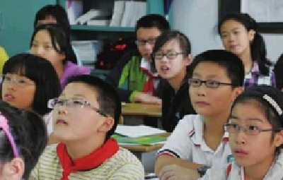 “小眼镜”人数超1亿 如何守护好“未来之光”？