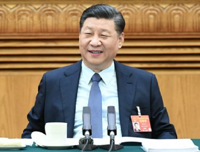 习近平出席解放军和武警部队代表团全体会议