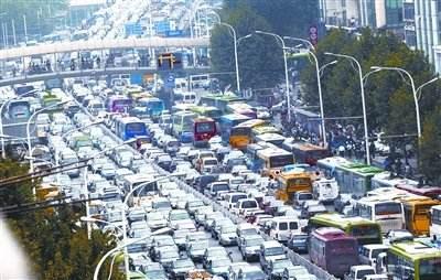 高德发布一季度交通健康榜 50城武汉列44位处于“亚健康”