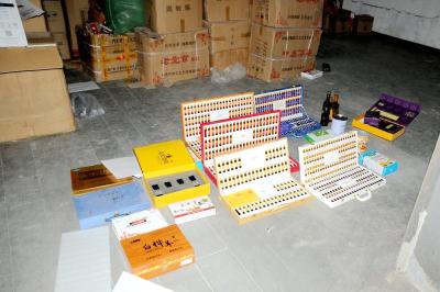 捣毁7个涉案窝点 抓获涉案人员86名 武汉警方打掉一个特大保健品诈骗犯罪团伙