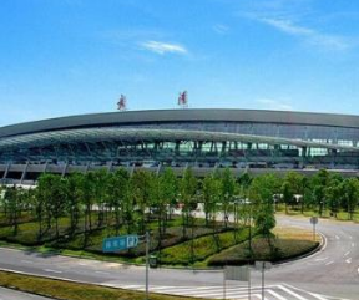 天河机场前4月客货运增速居全国大型机场第一