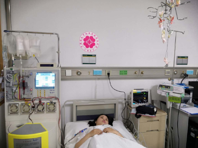正能量！90后新闻实习生捐献 “生命种子”赴武汉挽救5岁白血病患儿