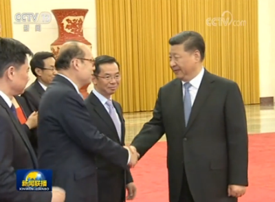 习近平会见2019年度驻外使节工作会议与会使节