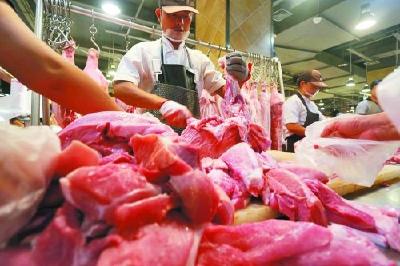受疫情影响猪肉价格涨 国常会:取消生猪禁养限制