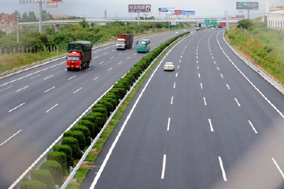 国庆假期全国收费公路免费通行