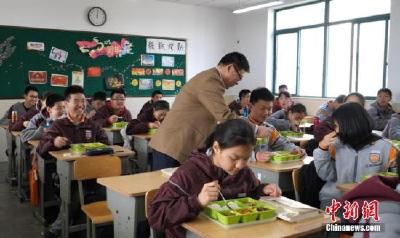 教育部：全国中小学及幼儿园“明厨亮灶”覆盖率达84%
