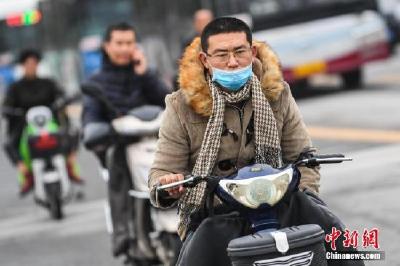 较强冷空气将影响中国 华西地区多阴雨天气
