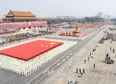 人民日报：你我每一点平凡的努力，成就不平凡的中国