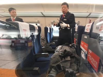 您的包裹坐上了“高铁极速达”正在加速向您赶来