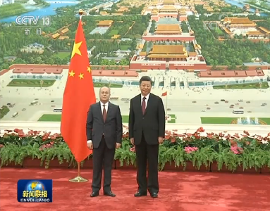 习近平接受外国新任驻华大使递交国书