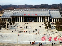 汉十高铁丹江口站加快美化建设
