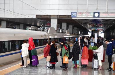候补购票、刷脸进站…2020年春运与往年有啥不一样