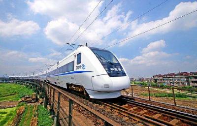 湖北高铁运营里程进入全国前十 武汉未来可形成十二个方向高铁通道
