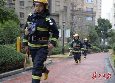 迎双节、保平安，武汉市2378个物业小区排查安全隐患