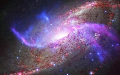 NASA公布银河“美照”：2300万光年外的星系烟火