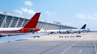 今日10时起停航 武汉天河机场吁请减少旅客聚集