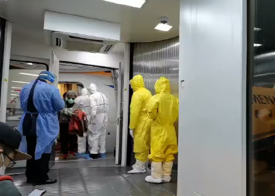 祖国连派三架包机，199名湖北同胞今晚将回到武汉