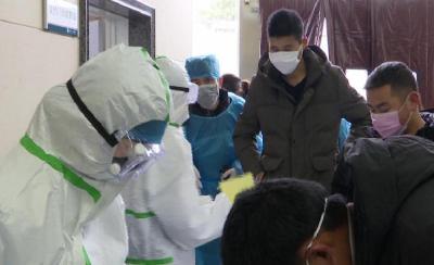 战疫一线群英谱|消防员丁盛智：一封写给女儿的家书 一家四口都在一线