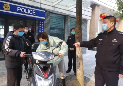 战疫一线：襄城警方打掉一盗销医护人员电动车团伙
