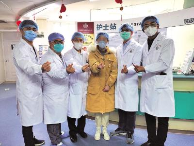 湖北省800余名新冠肺炎患者相继出院