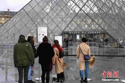 卢浮宫重新开放 馆方承诺采取额外防疫措施