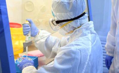 新冠疫苗和药物研究“进展惊人”：70多个国家参与