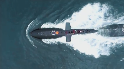 震撼丨3分47秒，浓缩人民海军挺进深蓝的壮美航迹