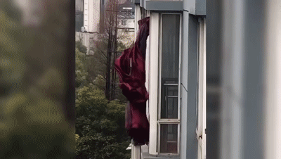 一条窗帘被拍成连续剧，点赞超百万！最近，大结局更新了……