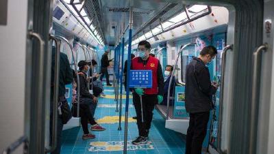 武汉地铁明起再度提升运力 部分线路最短行车间隔缩至4.5分