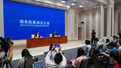 今年《政府工作报告》共补充修改89处 其中超90%是补充内容修改