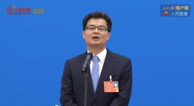 人大代表谈高空抛物：民法典草案将减少一楼抛物全楼买单的情况