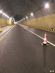 黄黄高速半数隧道实现绿色照明 节能50%以上