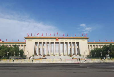 政府工作报告：加强对重点行业、重点群体就业支持 高职院校扩招200万人