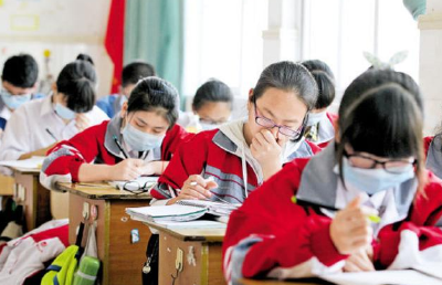 国内首个学生口罩标准！湖北《中小学生一次性使用口罩》团体标准正式发布实施