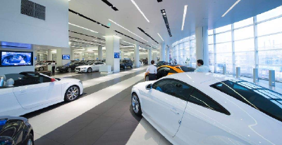 降价潮来了！汽车4S店打起