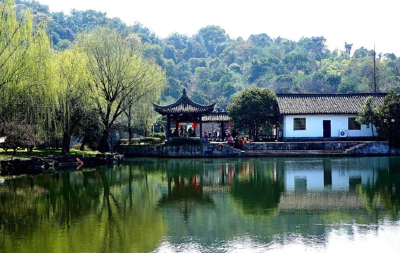 多地试水“周末两天半”休息制 旅游市场反响积极