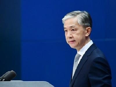 中方决定：香港特区暂停港加、港澳、港英移交逃犯协定