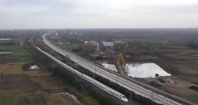 【省市媒体看沙洋】[聚焦高铁开工]“4+2” 规划很提气 湖北高铁加速跑！