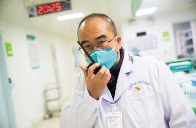 张定宇在人民日报撰文：平凡人也能成为真英雄