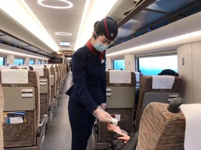 武铁：今年春运铁路客流不会出现高度集中等情况