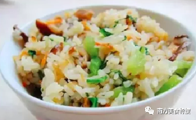 清明还能吃什么？芥菜饭呀！