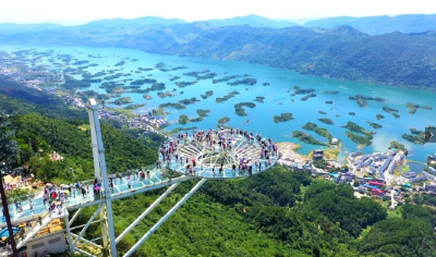 小长假第二天，湖北30家重点景区接待游客18.8万人次