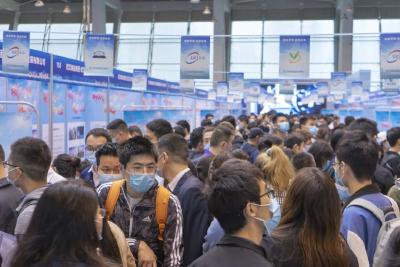 市属国企首次大规模组团招聘，近900人达成就业意向
